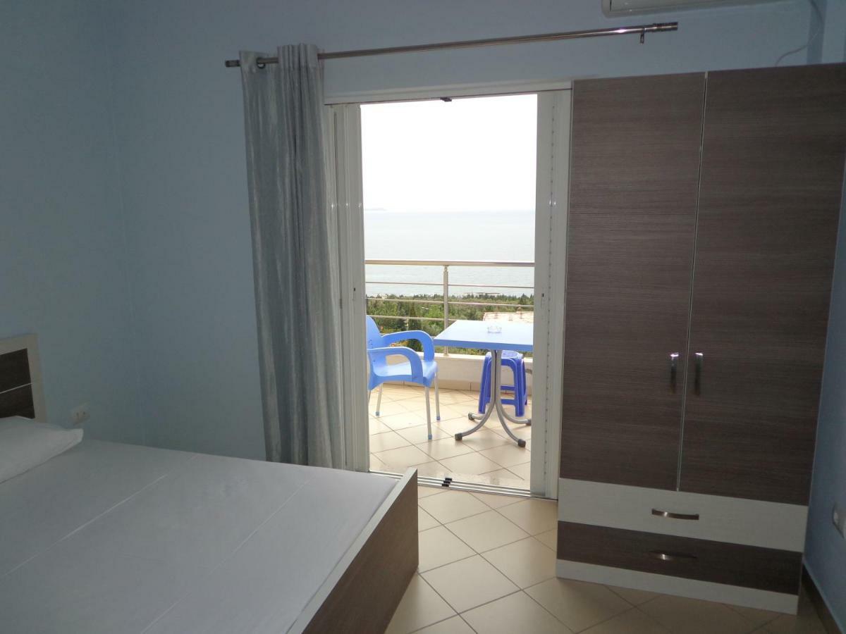 Olympian Rooms Dhërmi Exteriör bild